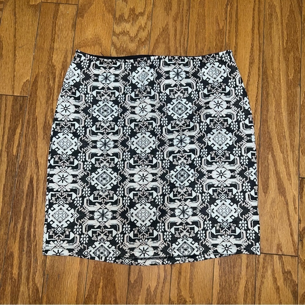 Xhilaration Rose Gold Black Holiday Elegant Mini Skirt Size Small